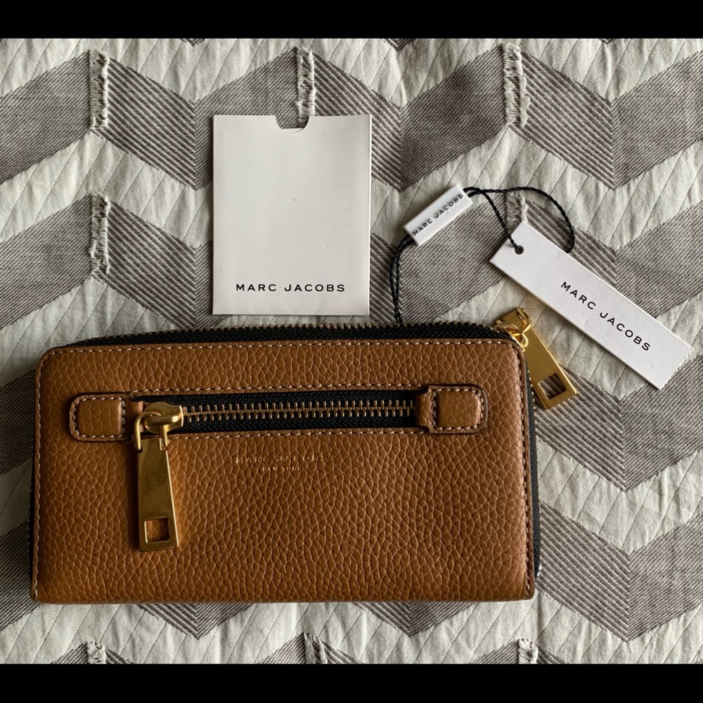 Marc Jacobs Gotham City Wallet Brand New with Tags